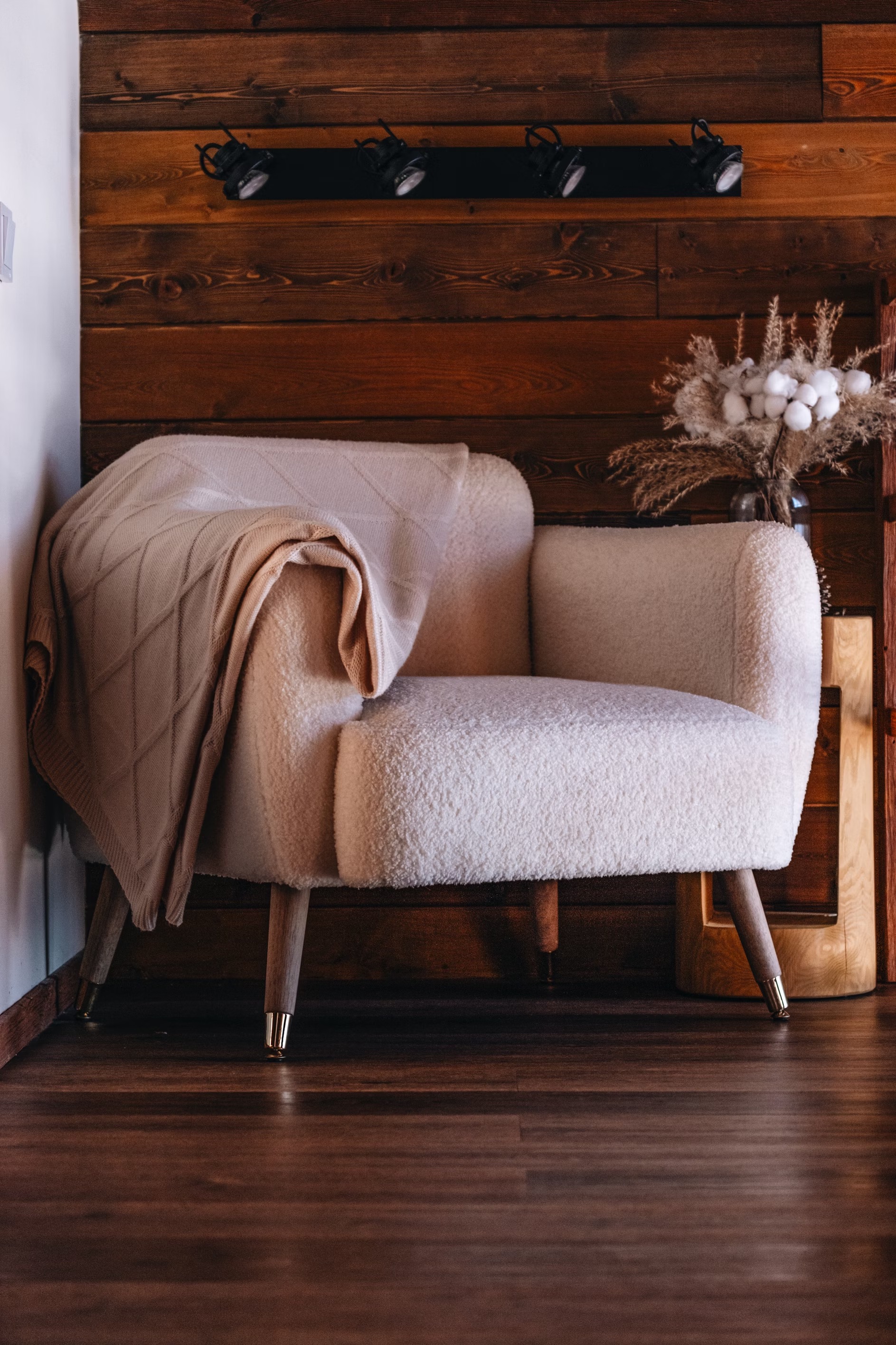 Arctic Cozy Armchair